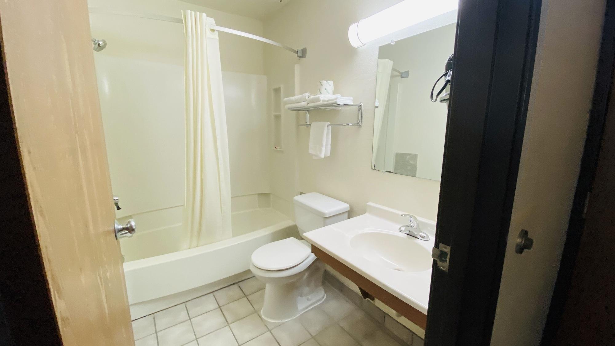 Super 8 By Wyndham Mokena/Frankfort /I-80 Luaran gambar