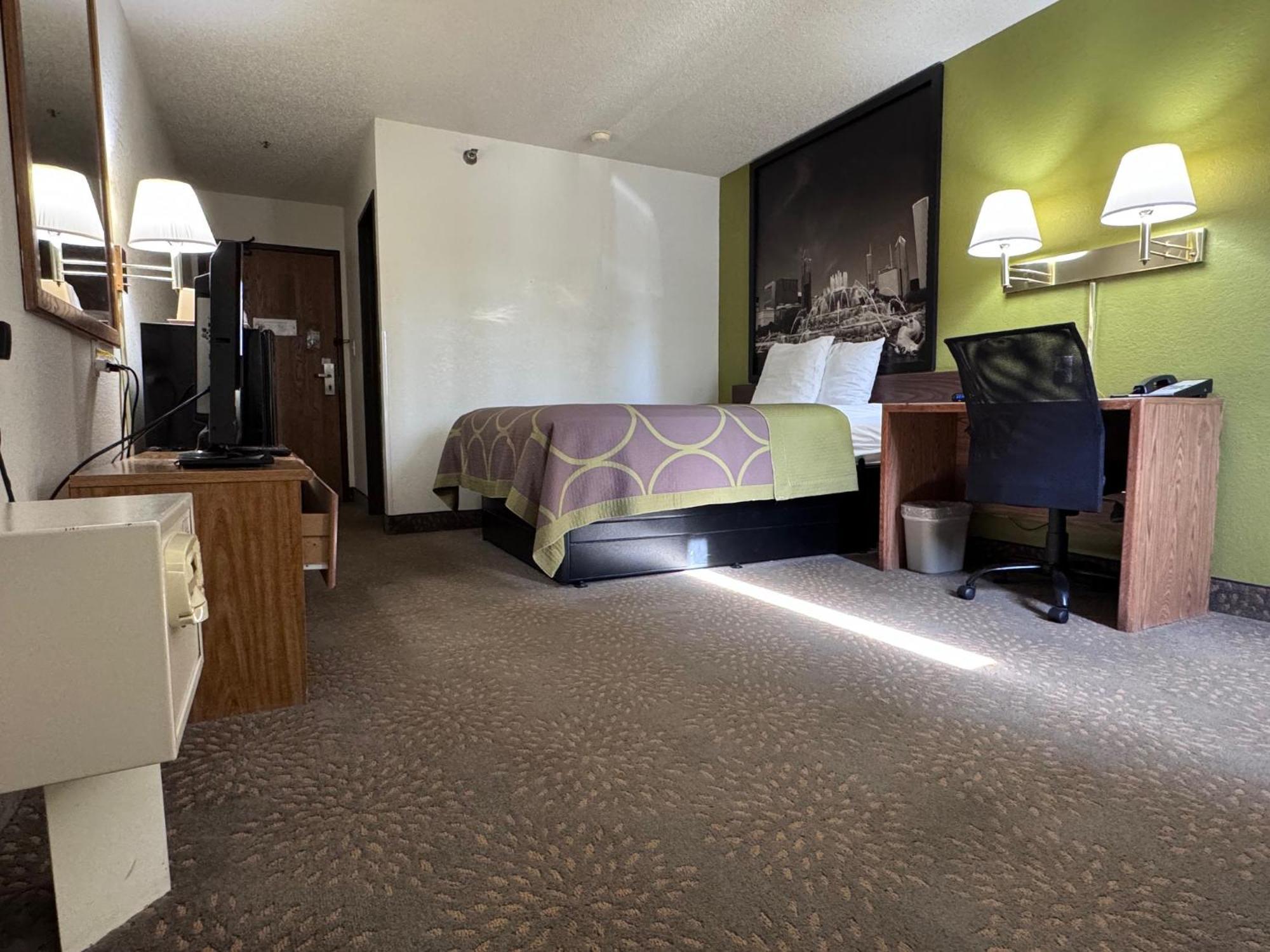 Super 8 By Wyndham Mokena/Frankfort /I-80 Luaran gambar