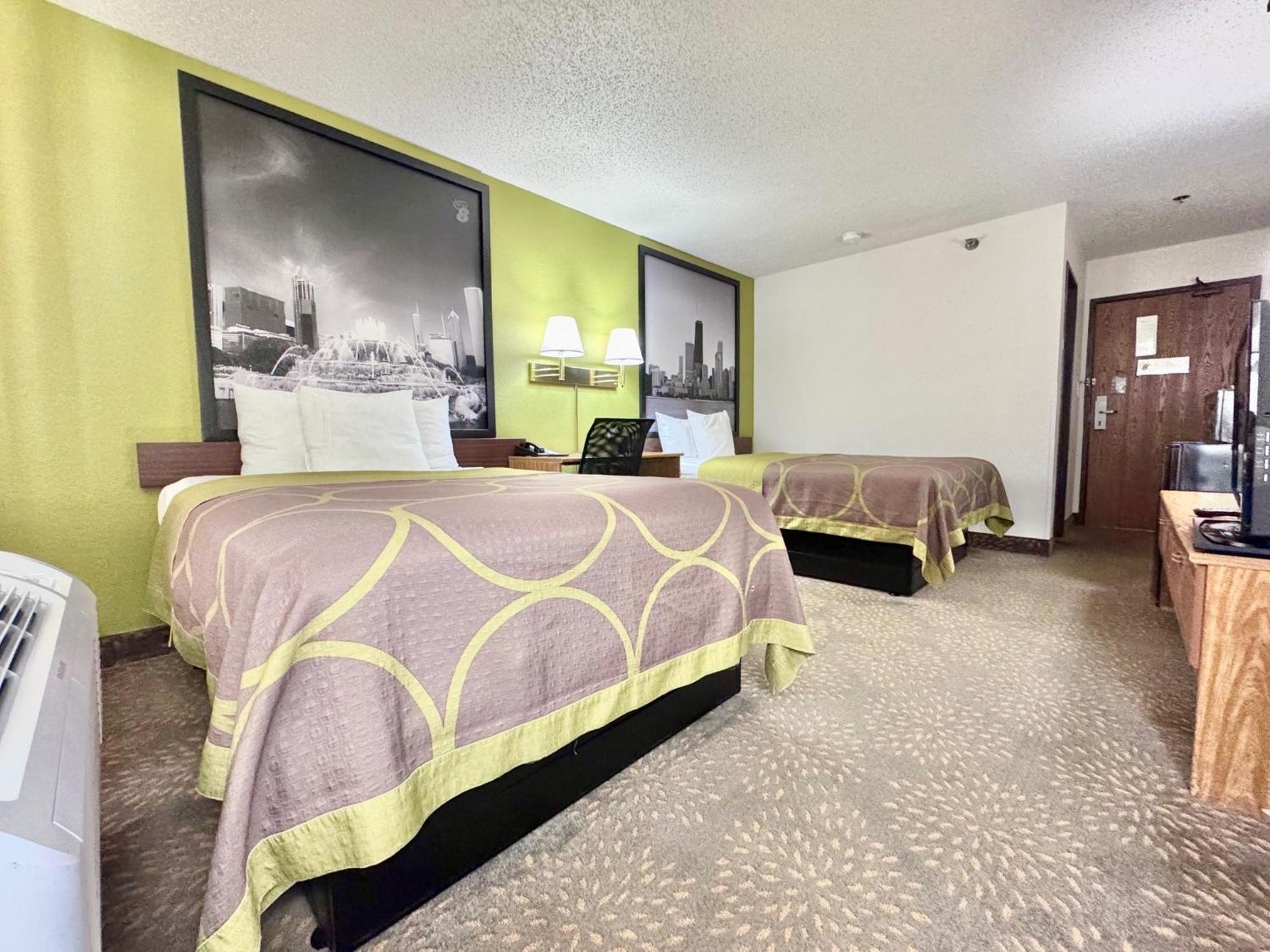 Super 8 By Wyndham Mokena/Frankfort /I-80 Luaran gambar
